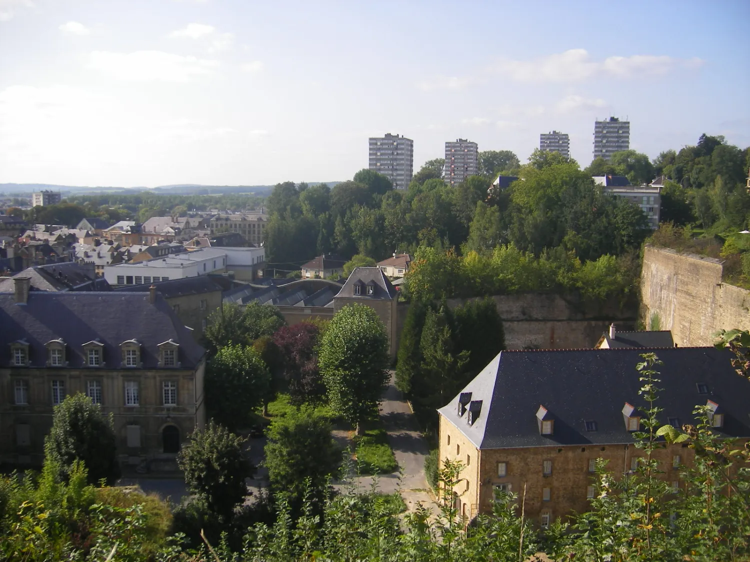 Vue de Sedan (Ardennes) — état des risques et pollutions (ERP)