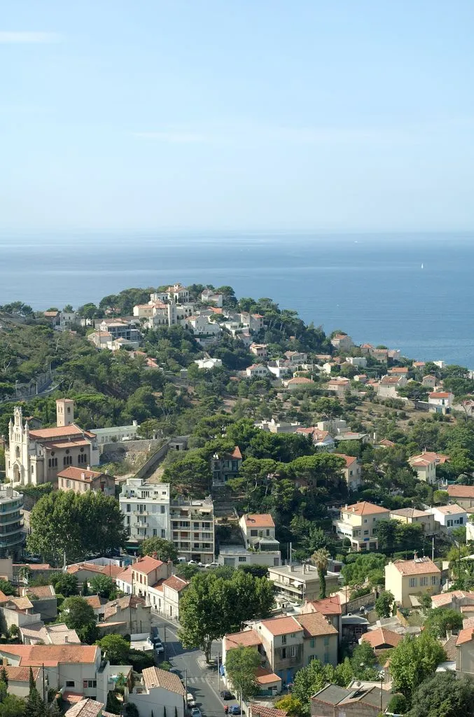 Vue de Marseille 7e Arrondissement (Bouches-du-Rhône) — état des risques et pollutions (ERP)