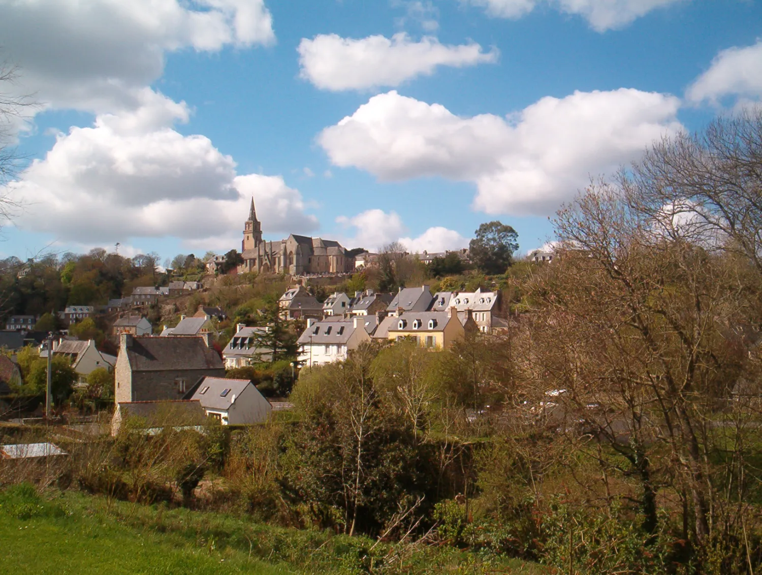 Vue de Lannion (Côtes-d'Armor) — état des risques et pollutions (ERP)