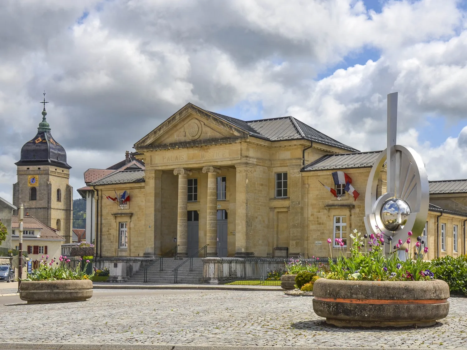 Vue de Pontarlier (Doubs) — état des risques et pollutions (ERP)