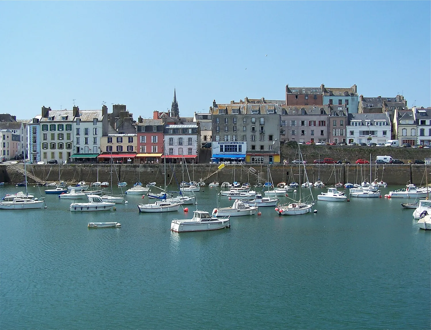 Vue de Douarnenez (Finistère) — état des risques et pollutions (ERP)