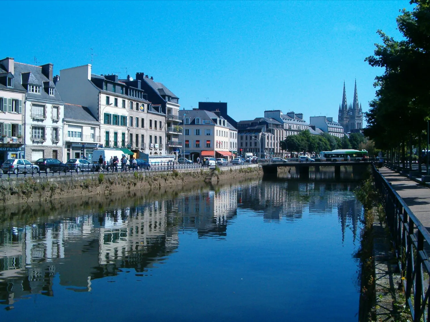 Vue de Quimper (Finistère) — état des risques et pollutions (ERP)