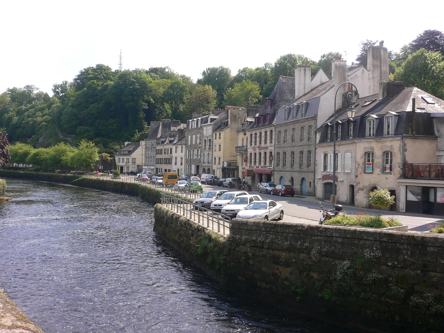 Vue de Quimperlé (Finistère) — état des risques et pollutions (ERP)