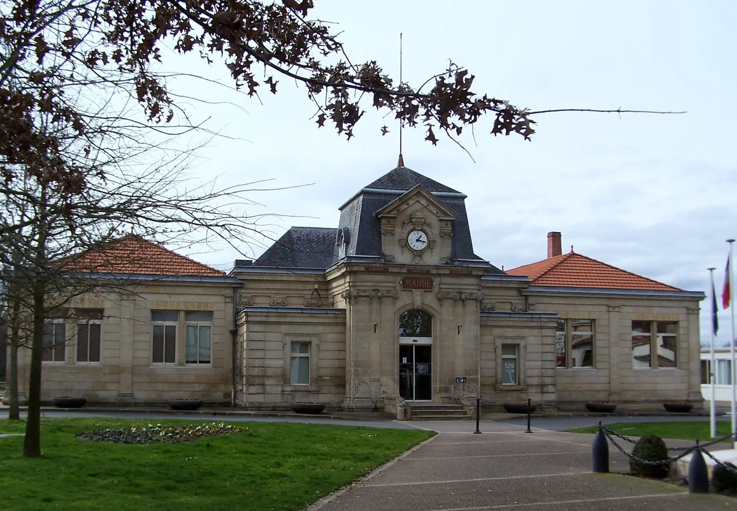 Vue de Ambarès-et-Lagrave (Gironde) — état des risques et pollutions (ERP)