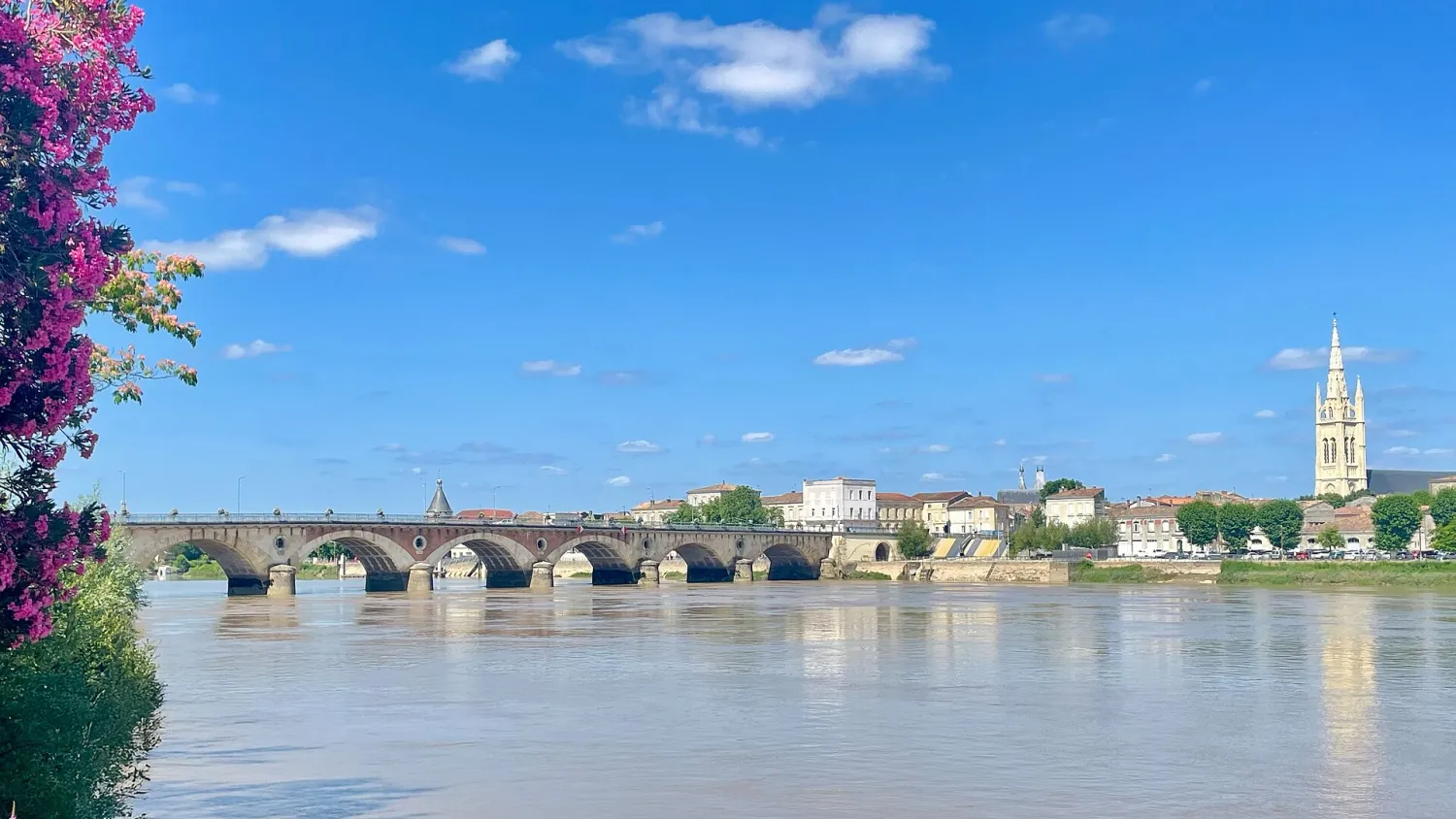 Vue de Libourne (Gironde) — état des risques et pollutions (ERP)