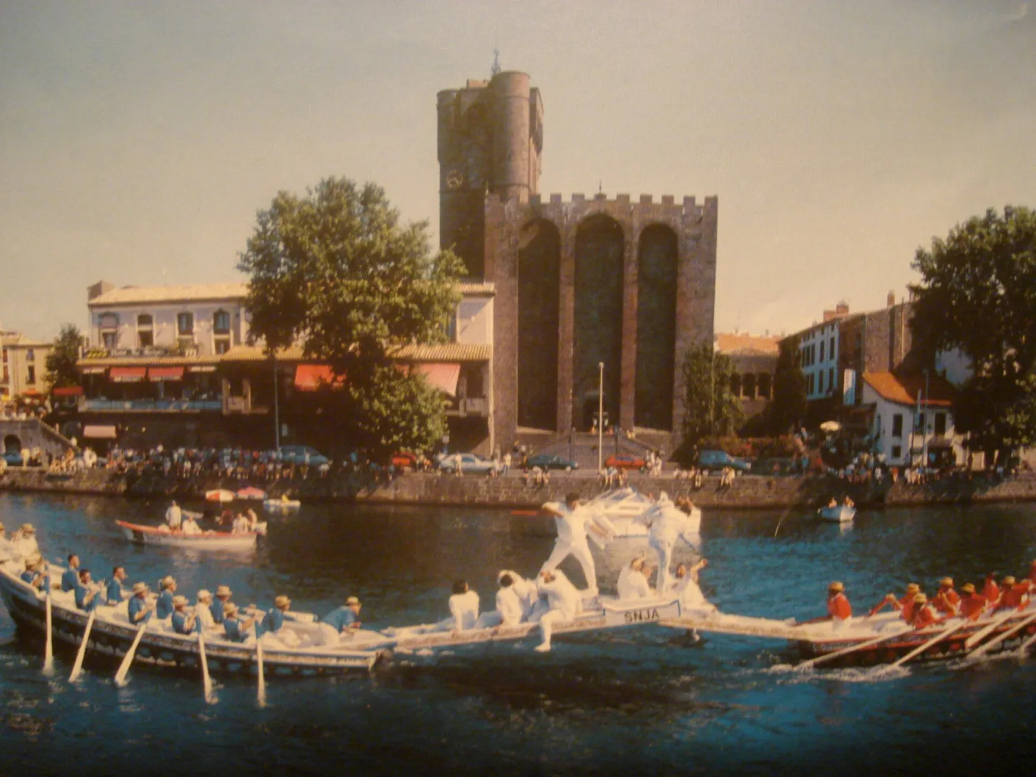 Vue de Agde (Hérault) — état des risques et pollutions (ERP)