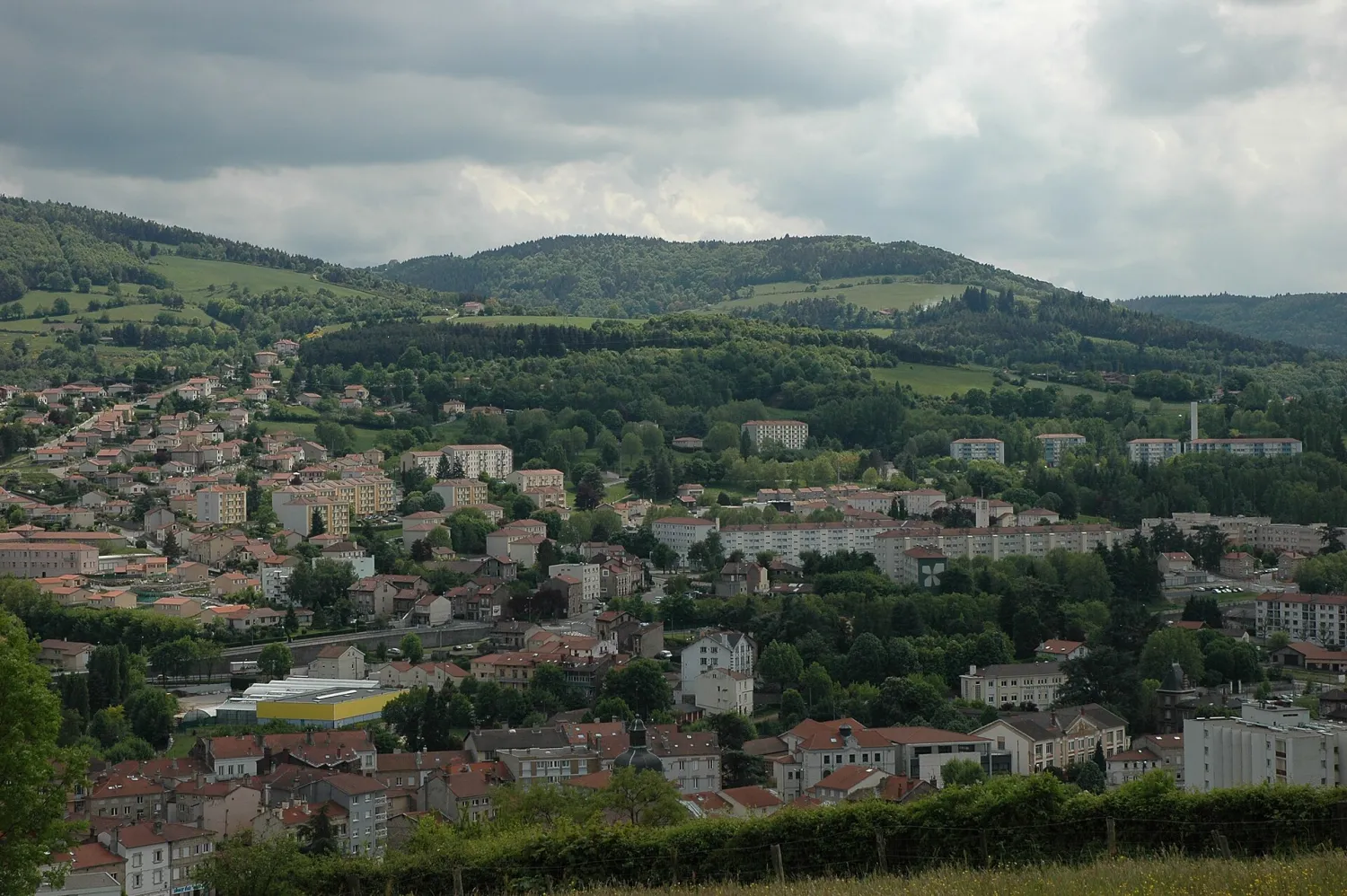 Vue de Le Chambon-Feugerolles (Loire) — état des risques et pollutions (ERP)