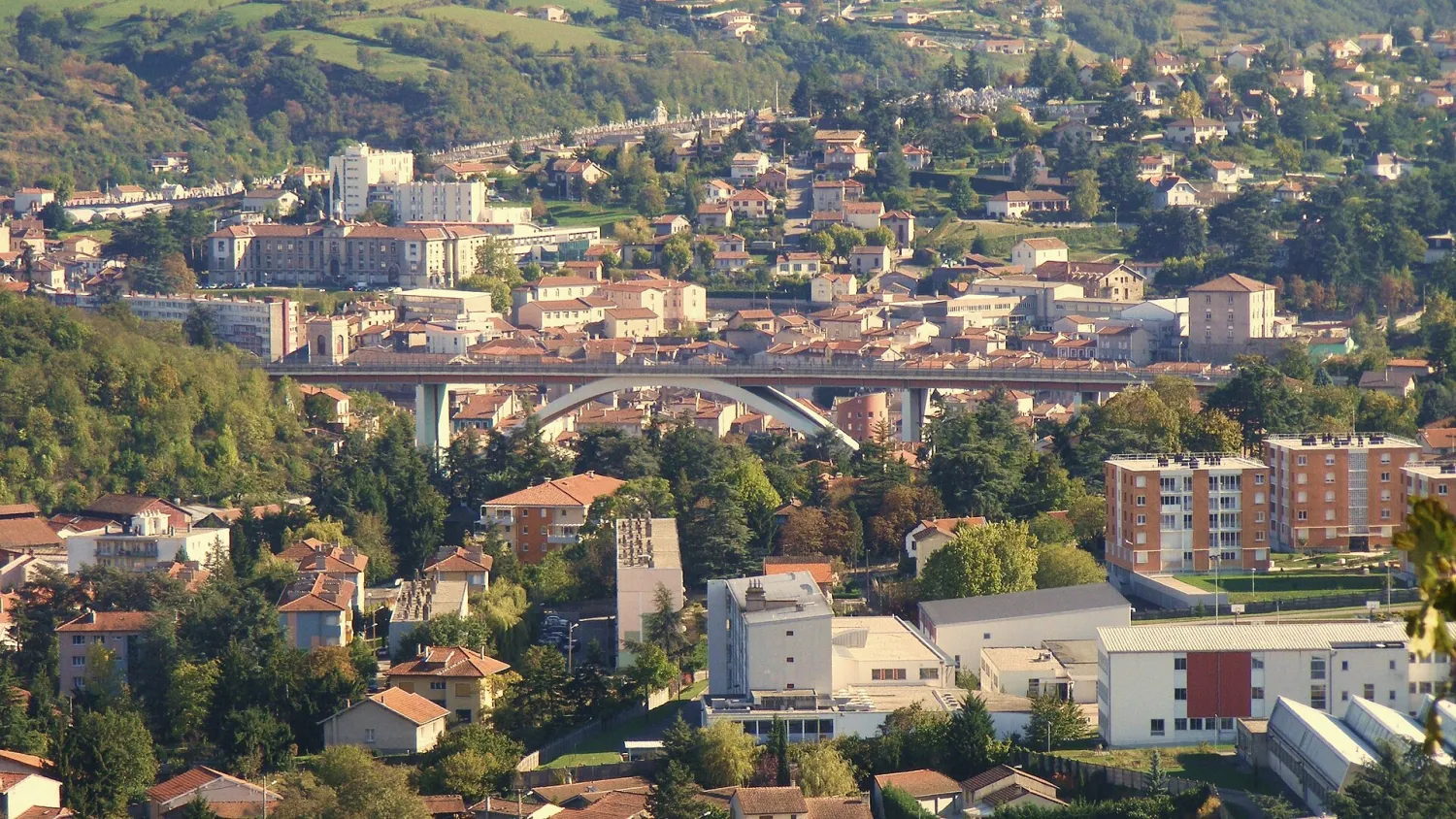 Vue de Rive-de-Gier (Loire) — état des risques et pollutions (ERP)
