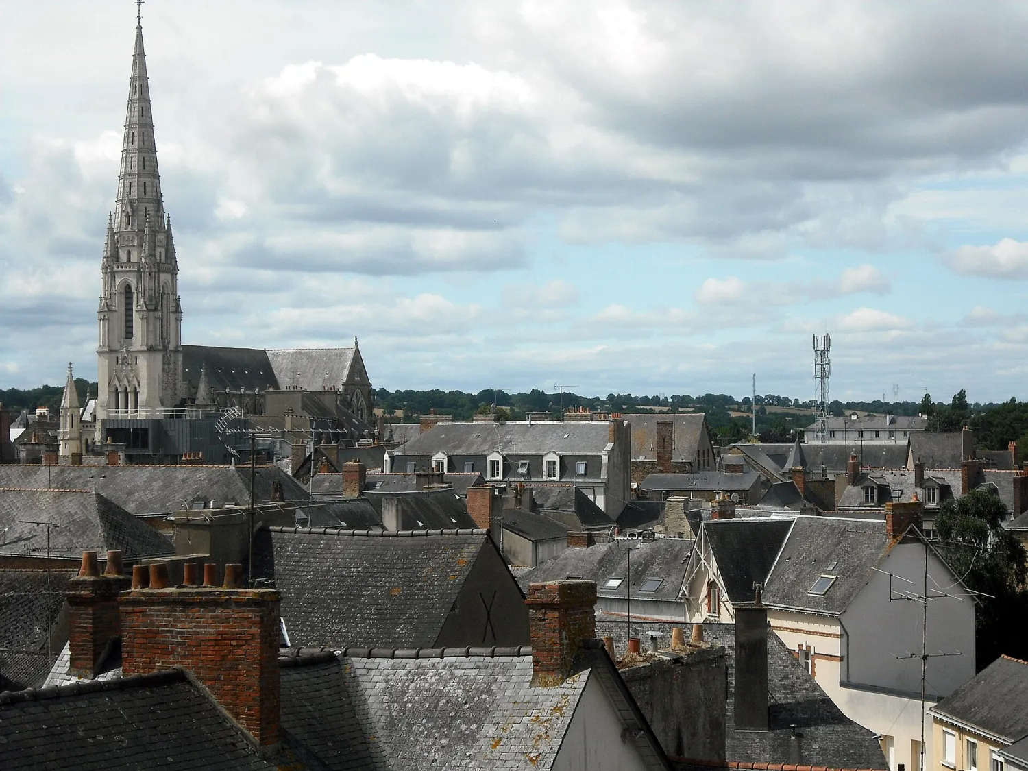 Vue de Châteaubriant (Loire-Atlantique) — état des risques et pollutions (ERP)