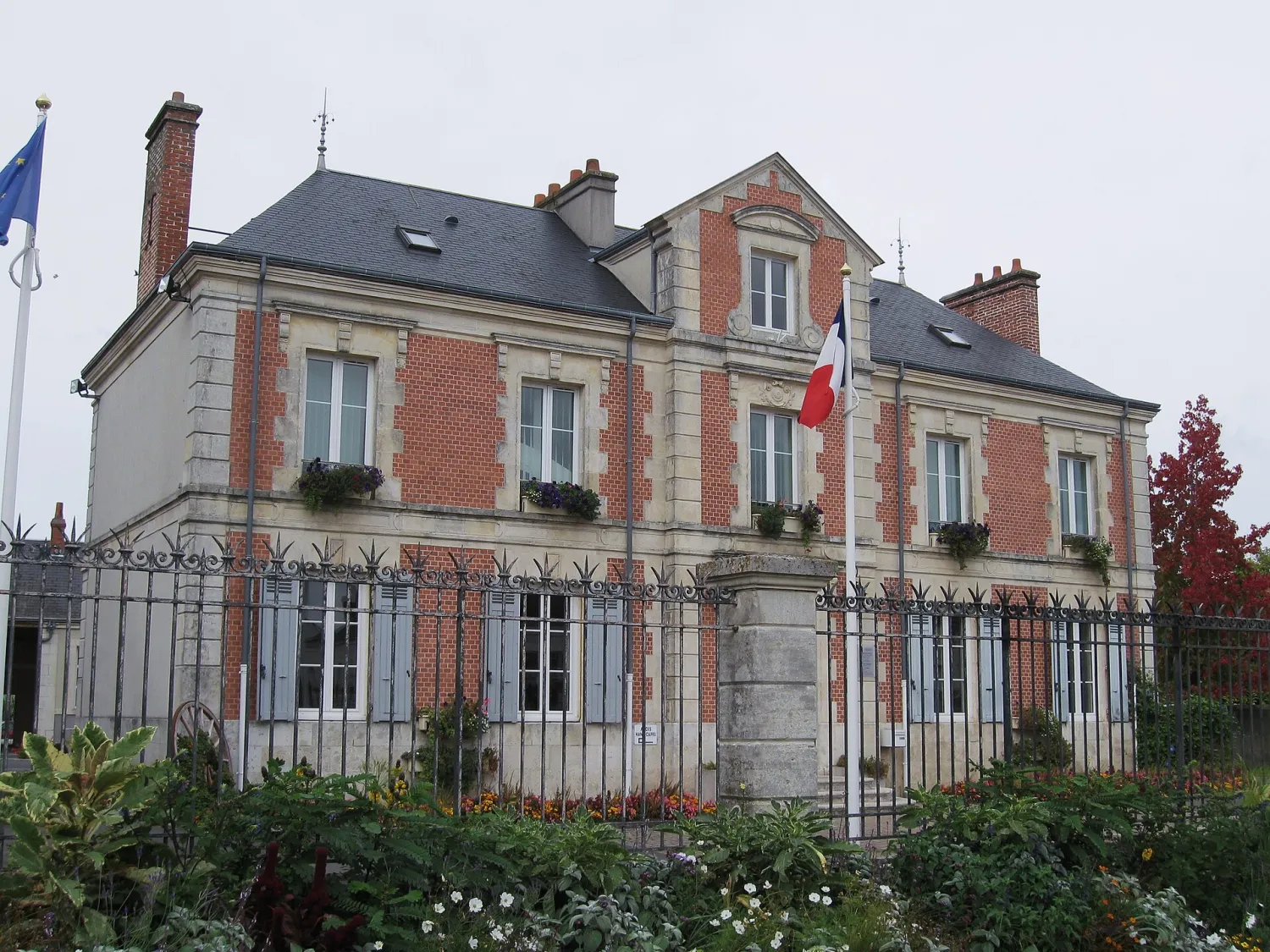 Vue de Ingré (Loiret) — état des risques et pollutions (ERP)