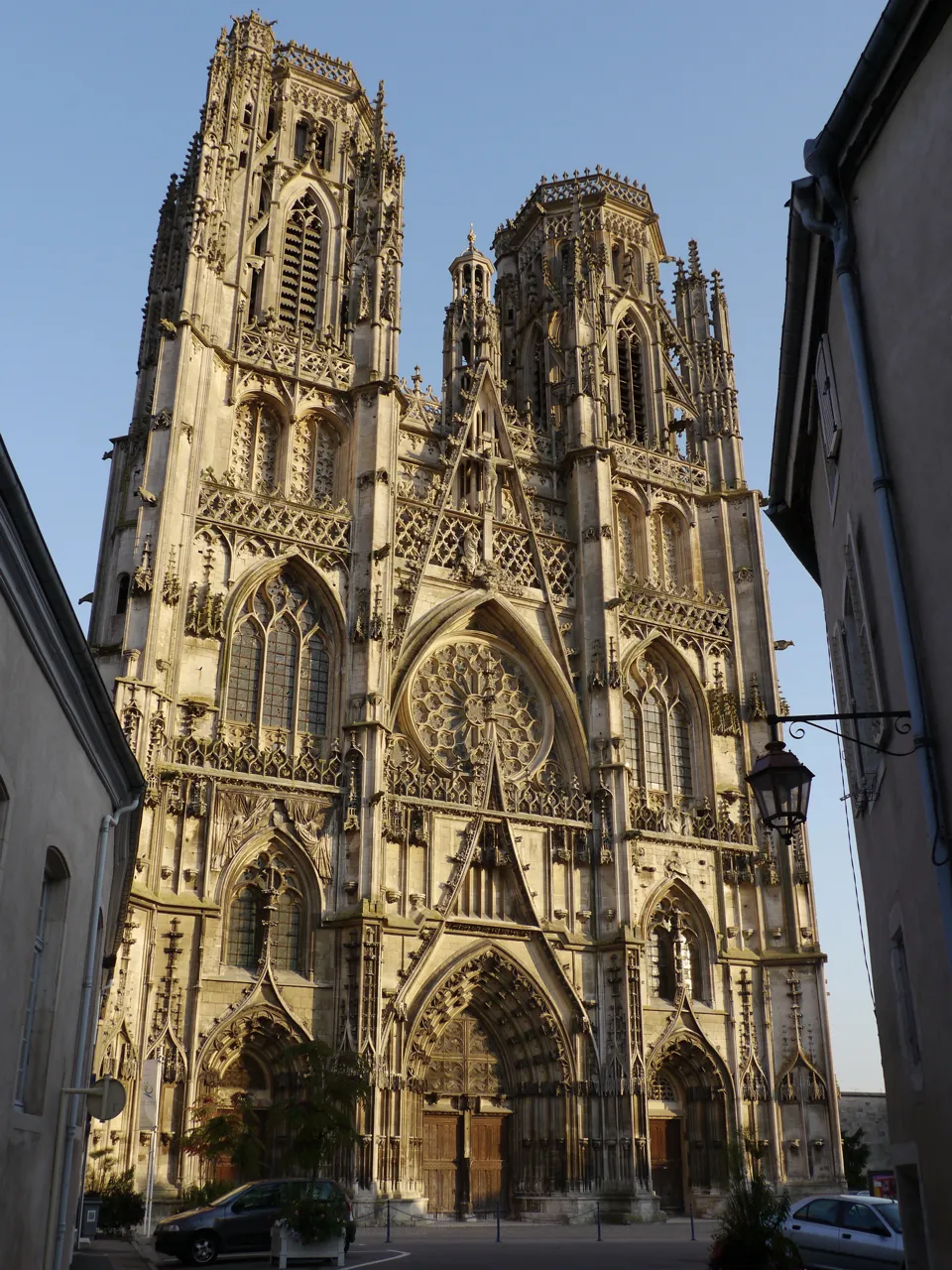 Vue de Toul (Meurthe-et-Moselle) — état des risques et pollutions (ERP)