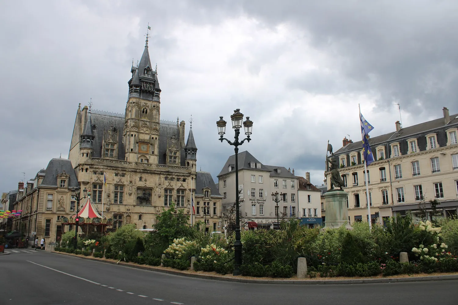 Vue de Compiègne (Oise) — état des risques et pollutions (ERP)