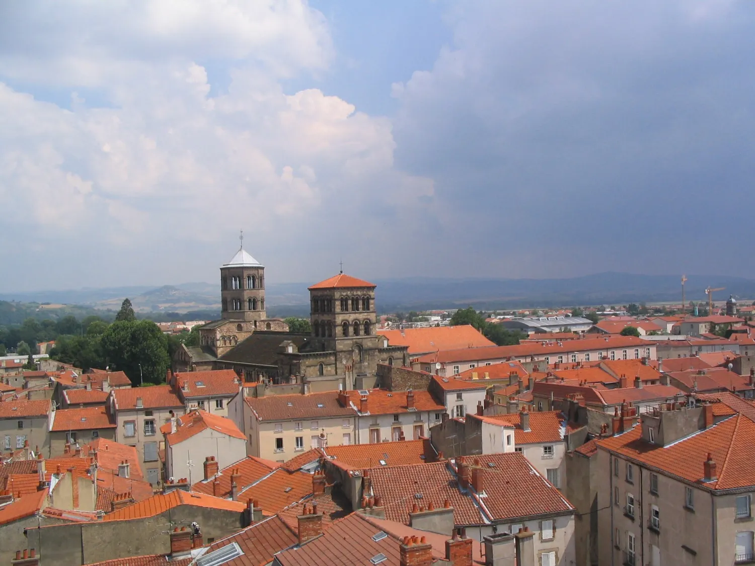 Vue de Issoire (Puy-de-Dôme) — état des risques et pollutions (ERP)