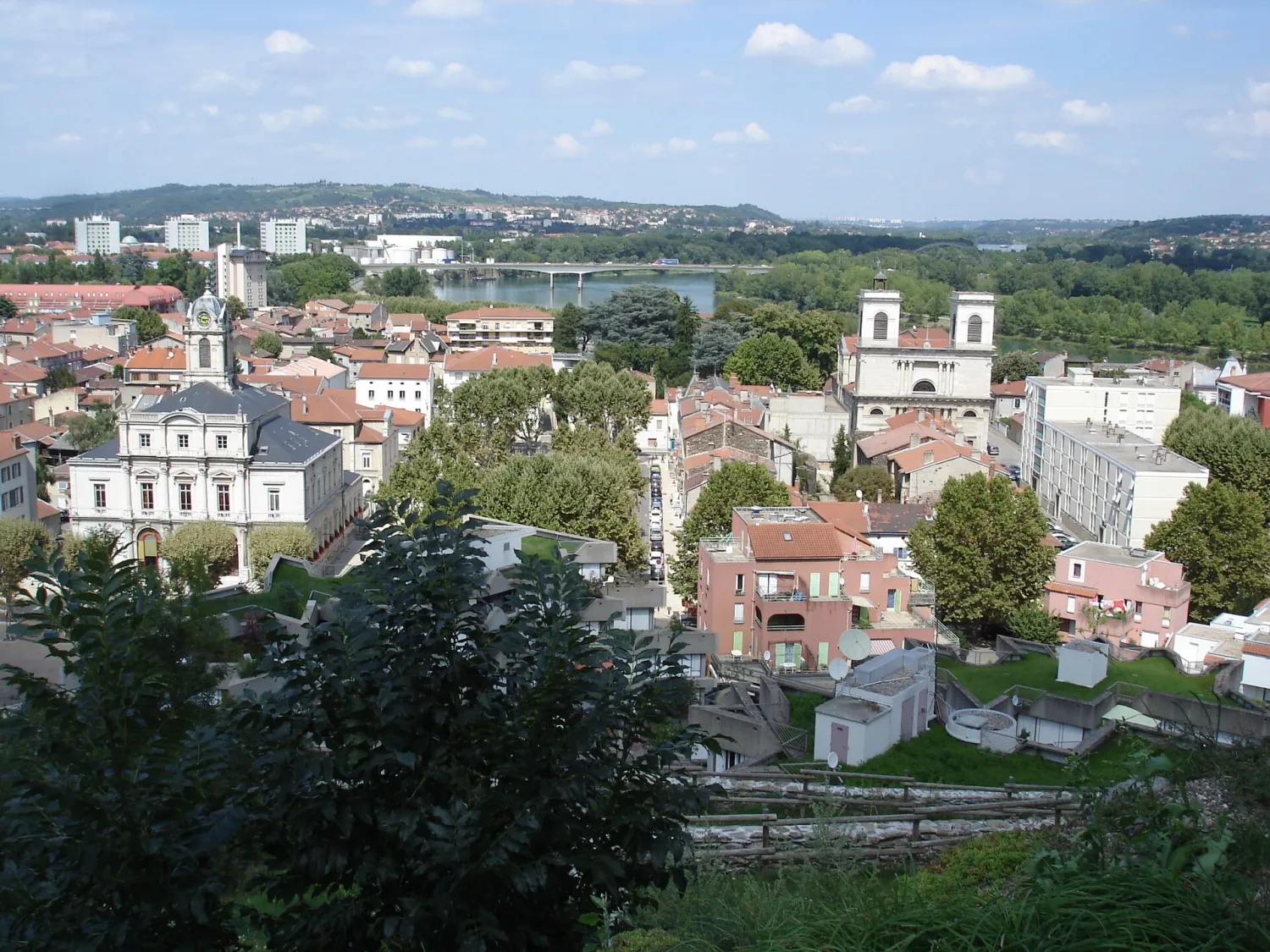 Vue de Givors (Rhône) — état des risques et pollutions (ERP)