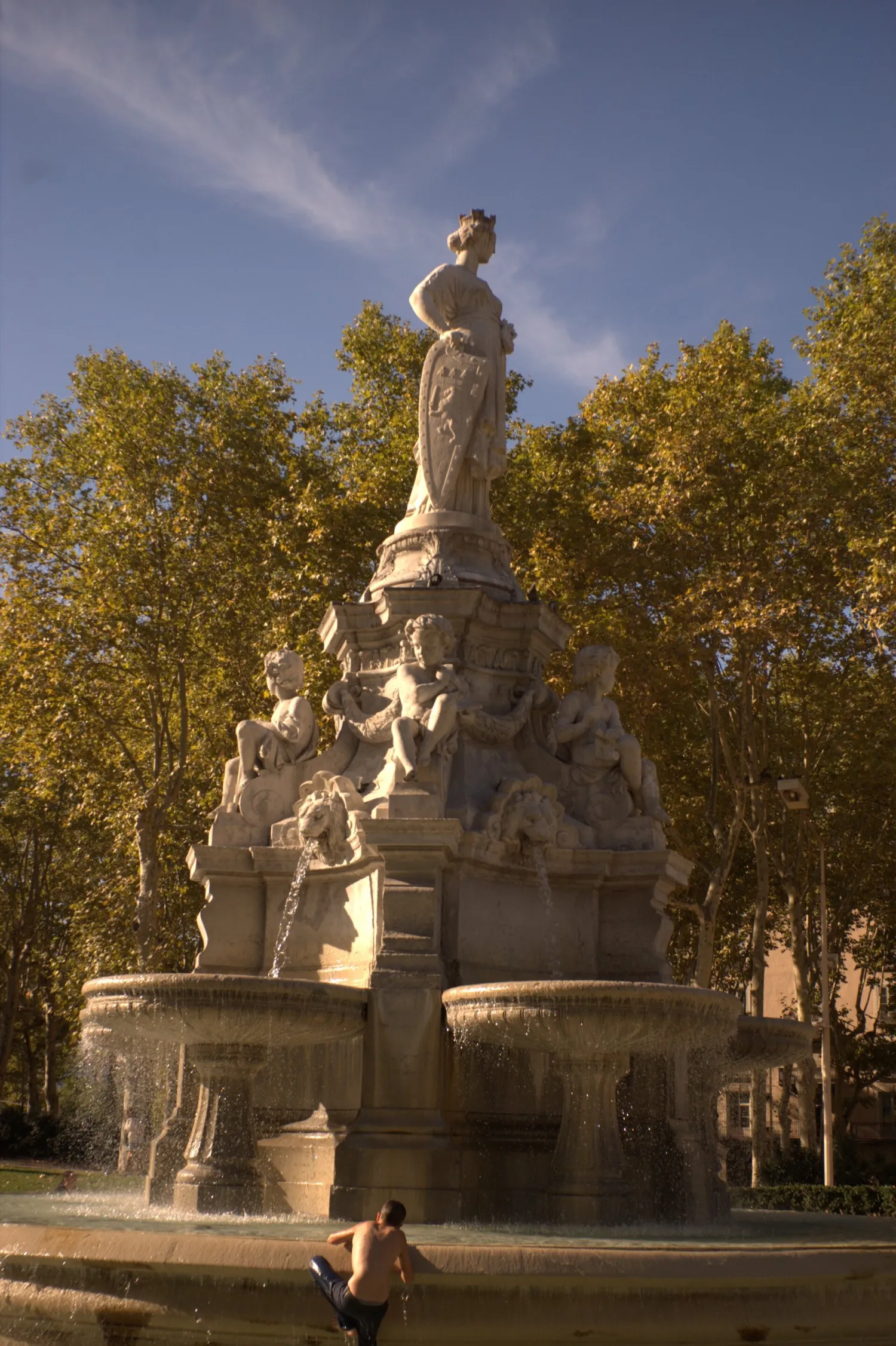 Vue de Lyon 6e Arrondissement (Rhône) — état des risques et pollutions (ERP)