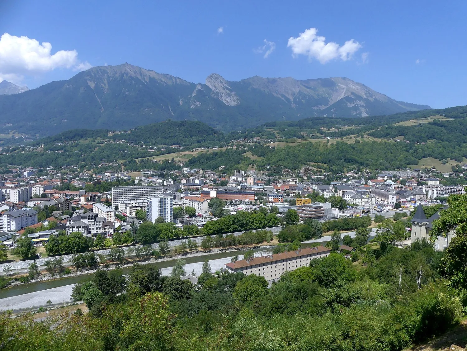 Vue de Albertville (Savoie) — état des risques et pollutions (ERP)