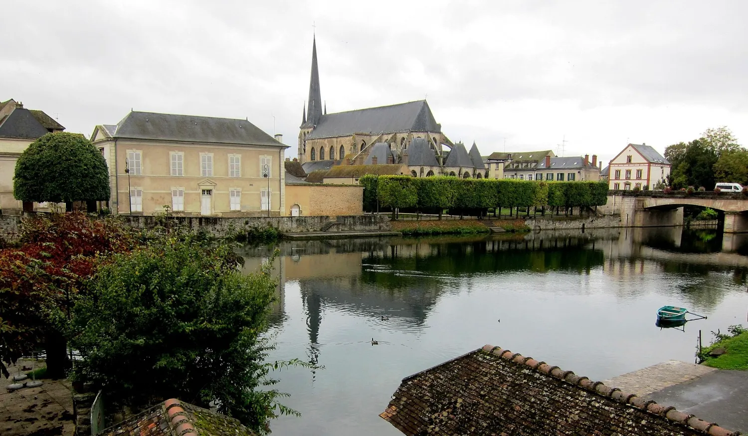 Vue de Nemours (Seine-et-Marne) — état des risques et pollutions (ERP)