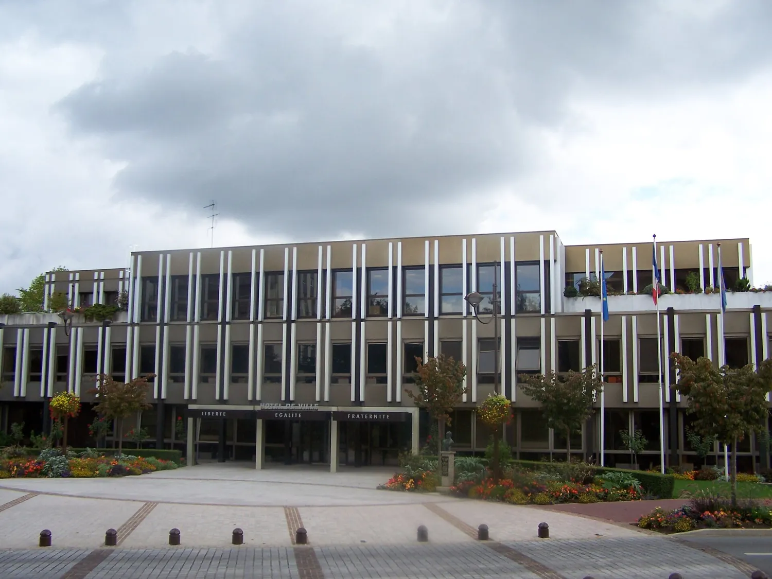 Vue de Vélizy-Villacoublay (Yvelines) — état des risques et pollutions (ERP)
