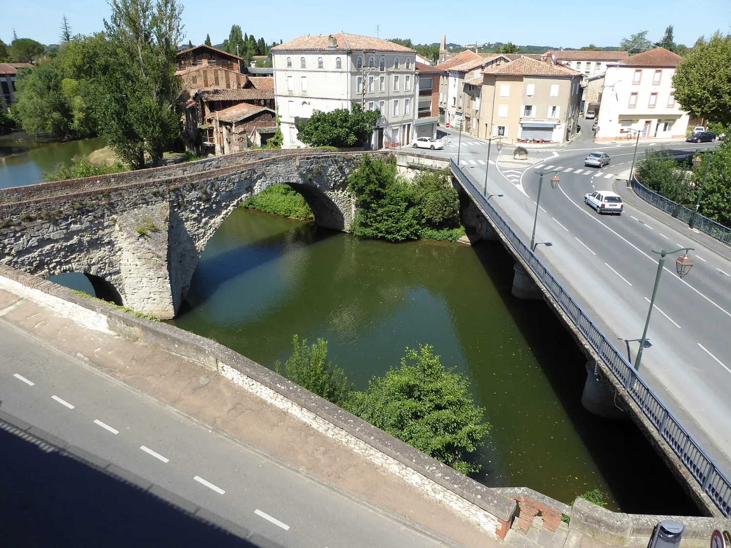 Vue de Graulhet (Tarn) — état des risques et pollutions (ERP)