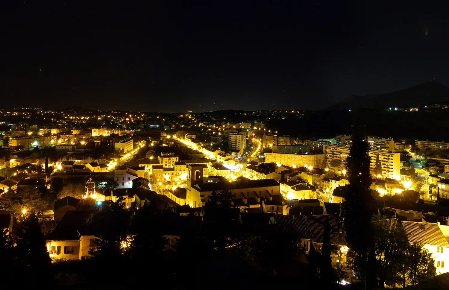 Vue de La Garde (Var) - état des risques et pollutions (ERP)