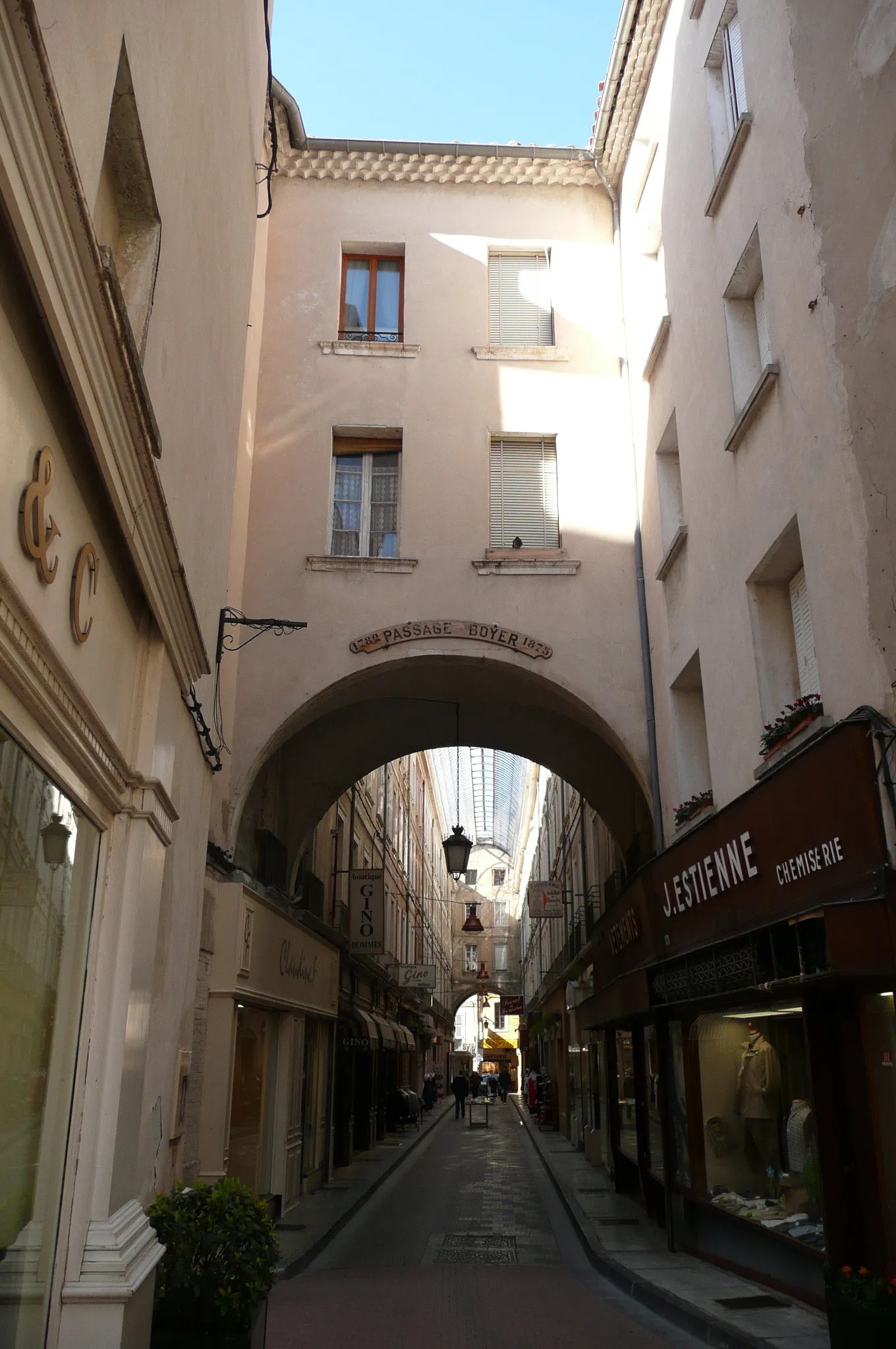 Vue de Carpentras (Vaucluse) — état des risques et pollutions (ERP)
