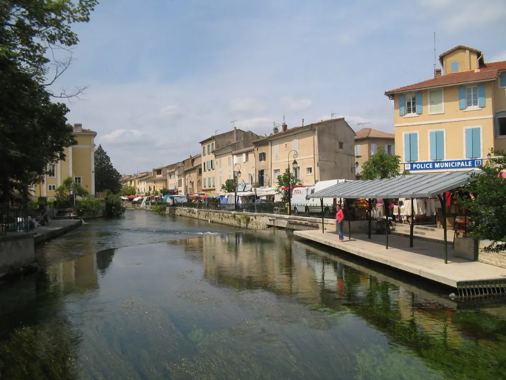 Vue de L'Isle-sur-la-Sorgue (Vaucluse) — état des risques et pollutions (ERP)