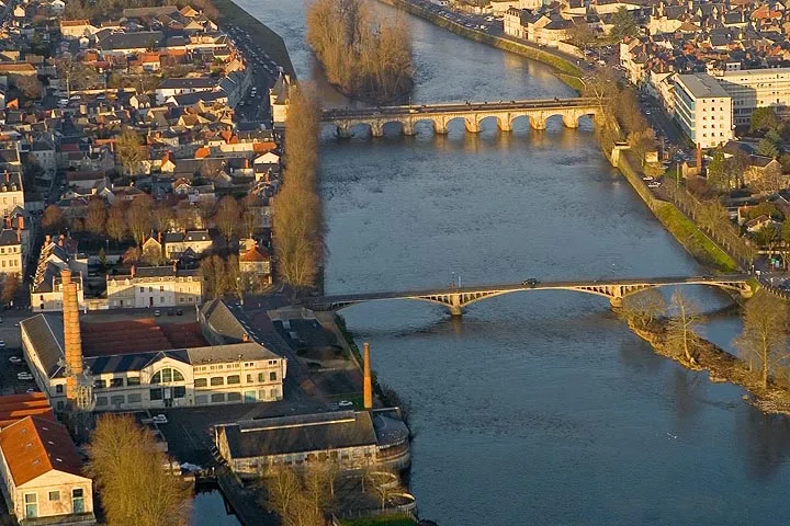 Vue de Châtellerault (Vienne) — état des risques et pollutions (ERP)