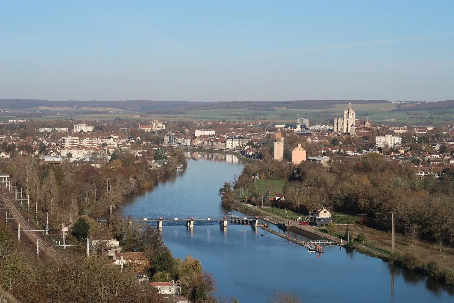 Vue de Sens (Yonne) — état des risques et pollutions (ERP)