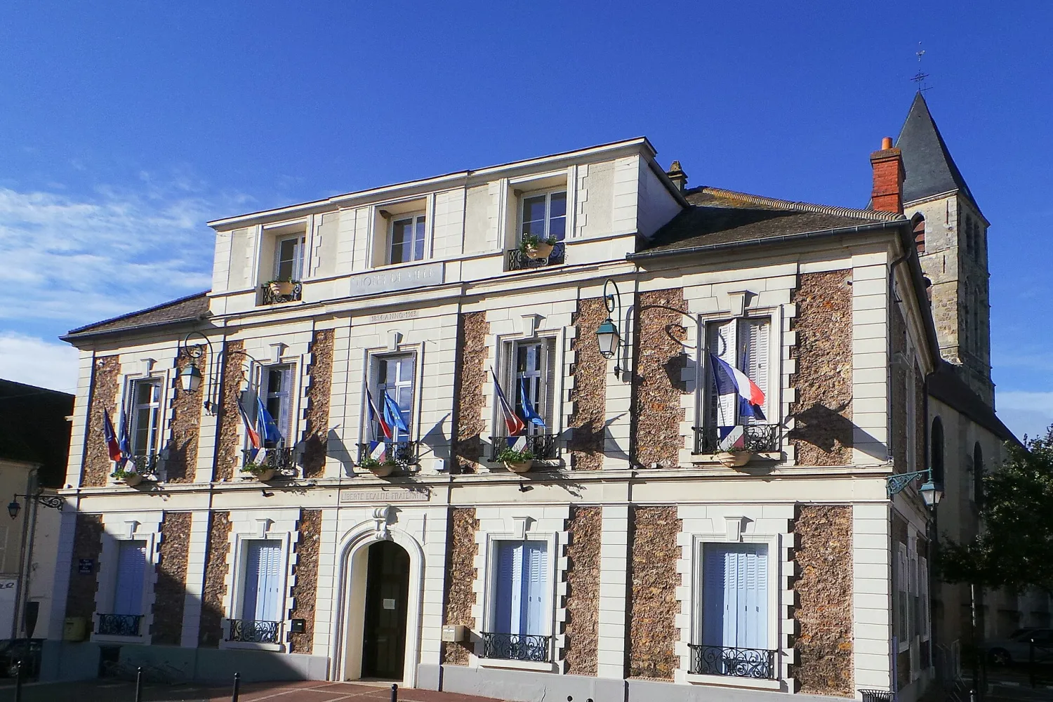 Vue de Mennecy (Essonne) — état des risques et pollutions (ERP)