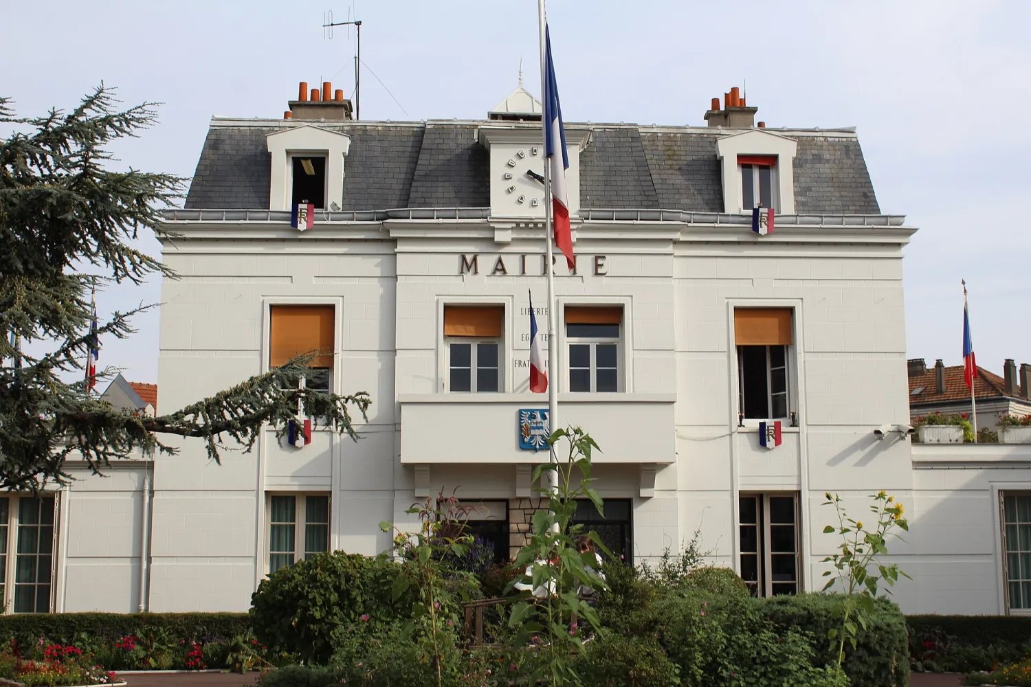 Vue de Neuilly-Plaisance (Seine-Saint-Denis) — état des risques et pollutions (ERP)