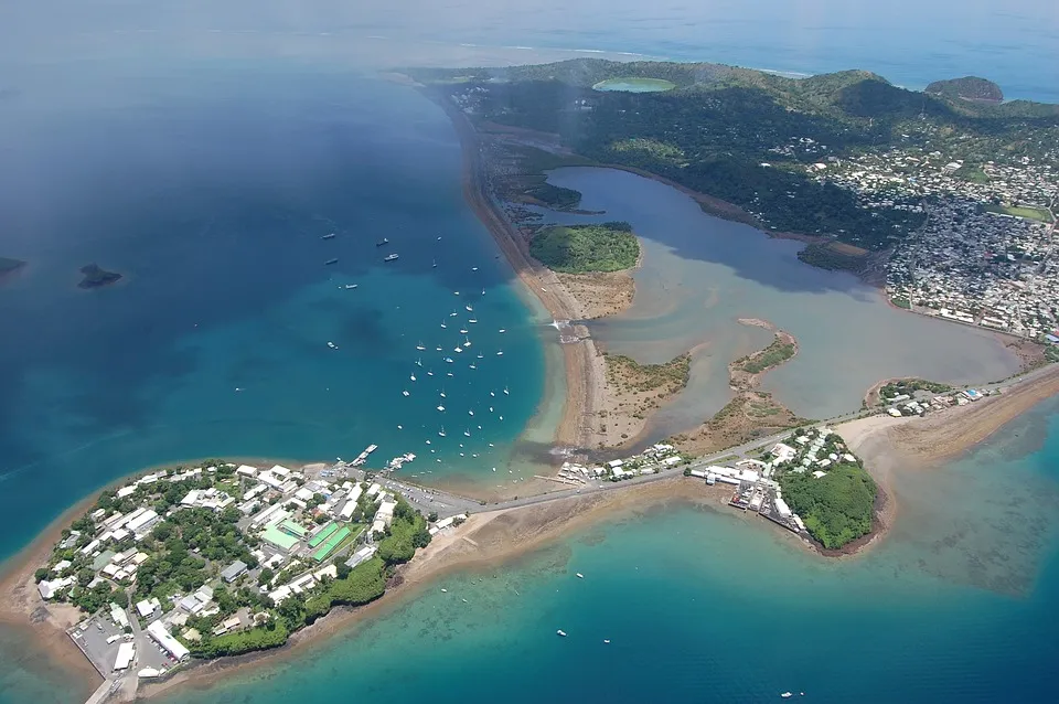 Vue de Dzaoudzi (Mayotte) — état des risques et pollutions (ERP)