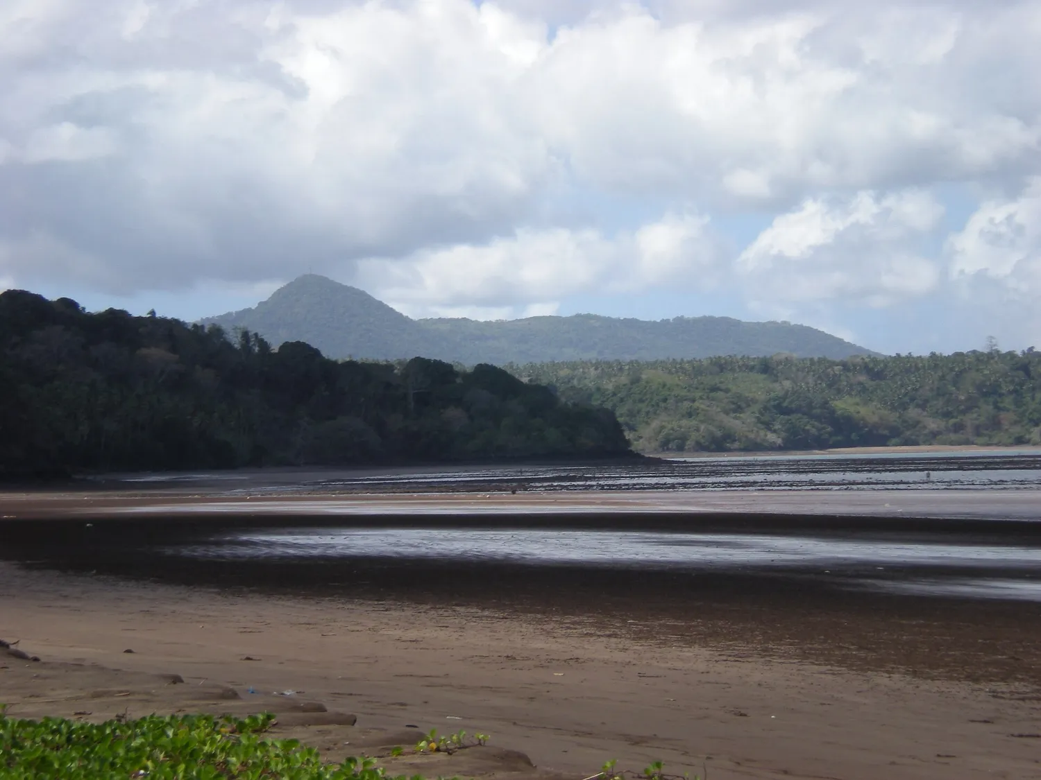Vue de Tsingoni (Mayotte) — état des risques et pollutions (ERP)